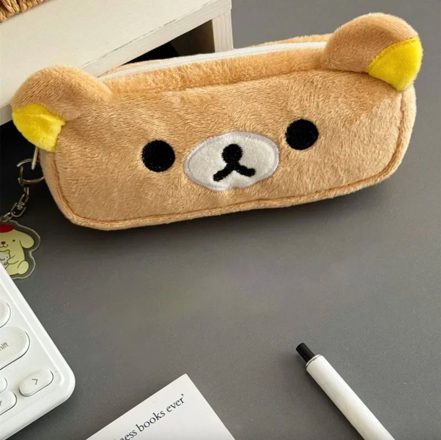 Fuwu Cozy Bear Pencil Pouch – Soft Plush Zip-Up Case